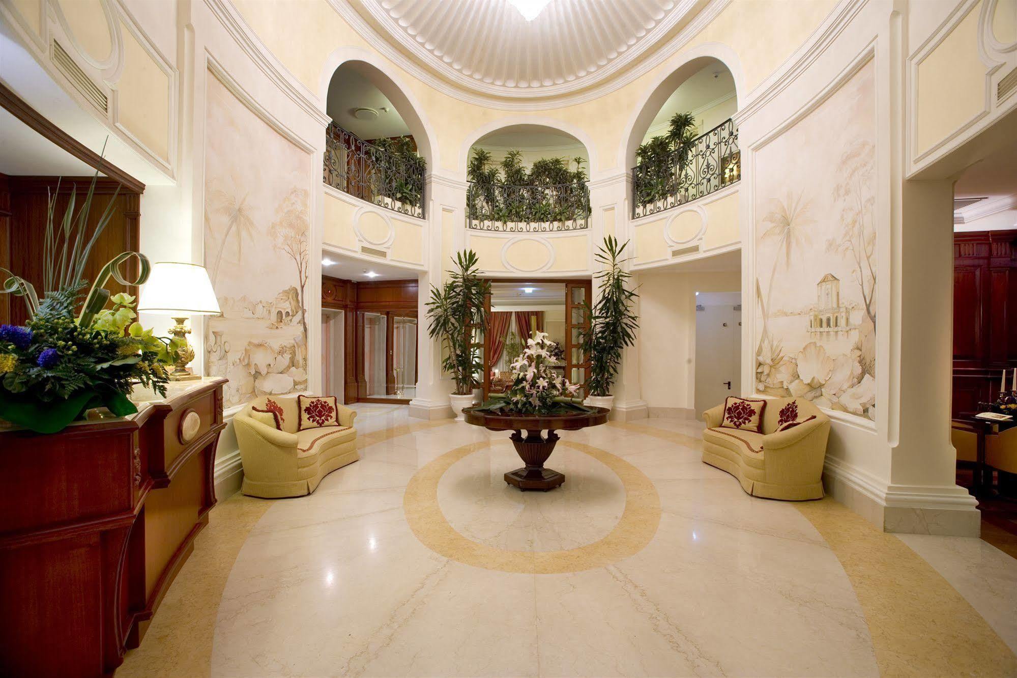 Palazzo Alabardieri Nápoles Interior foto